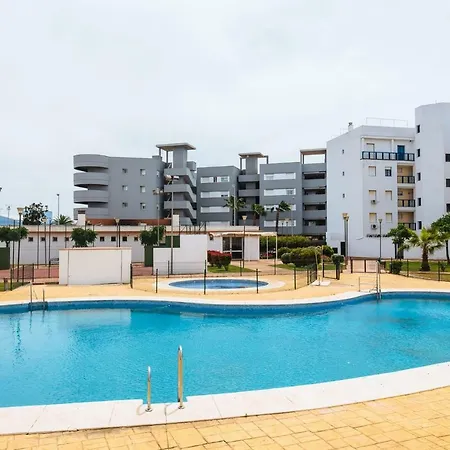 Apartment Playa Del Cantil, 3 Bedrooms And 2 Free Parking