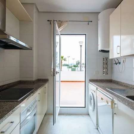 Apartment Playa Del Cantil, 3 Bedrooms And 2 Free Parking