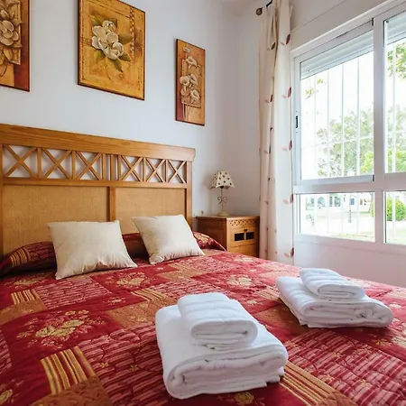 Playa Del Cantil, 3 Bedrooms And 2 Free Parking Apartment Isla Cristina